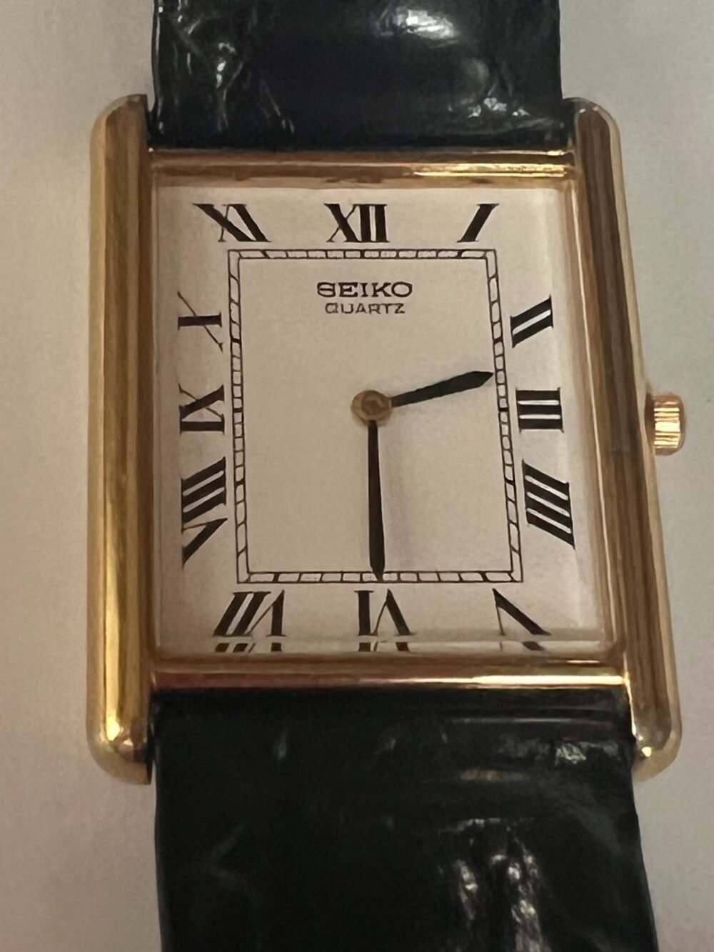 Men's Classic Style Thin Vintage Seiko Tank Watch